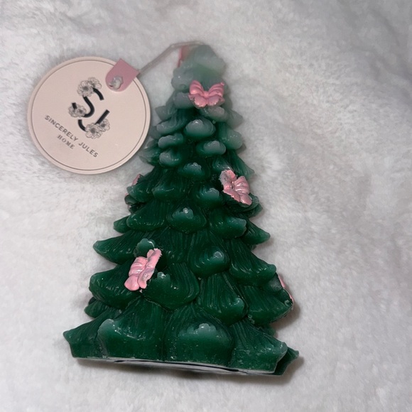 Pink bow Christmas Tree Candle - Picture 2 of 6